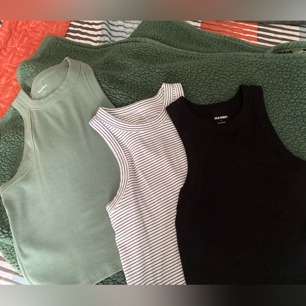 Lot of 3 Old Navy ribbed tanks